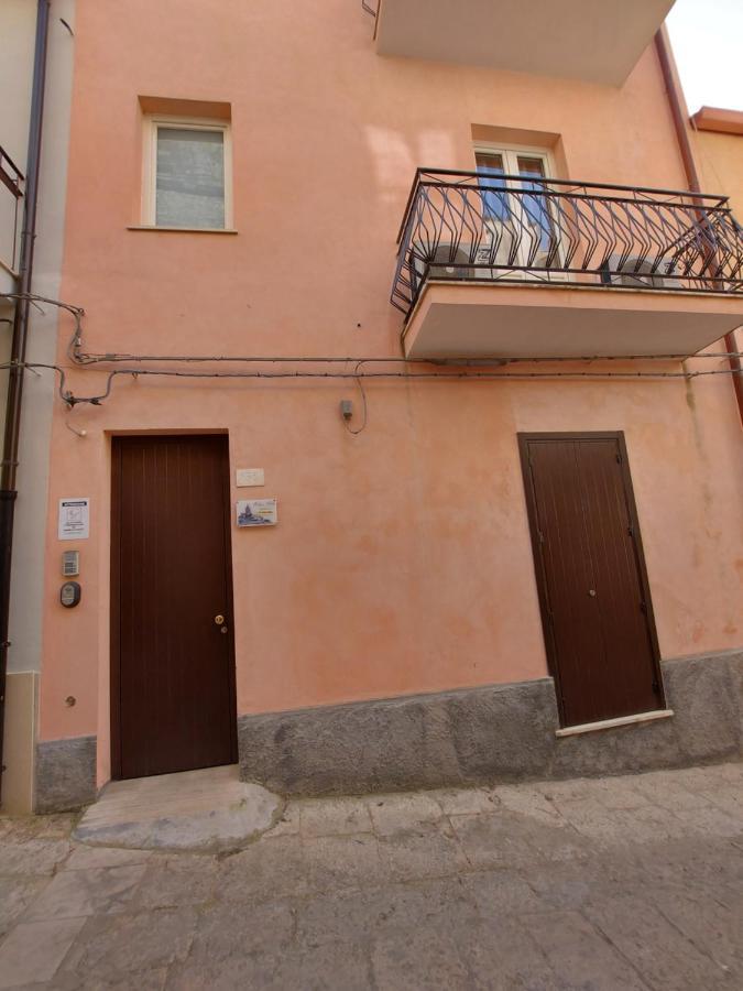 Oikos - Ragusa Ibla Exterior foto